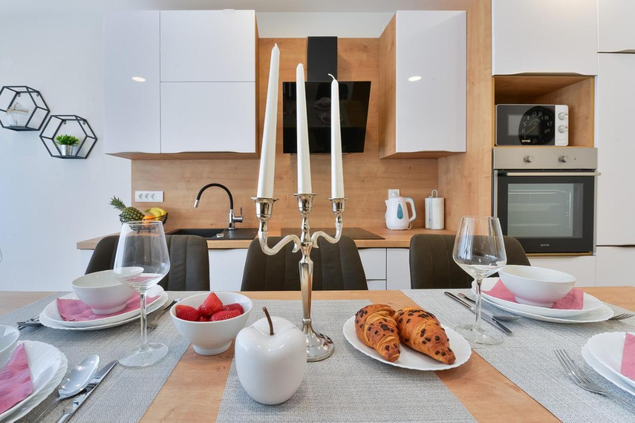 Zara Lumina Apartment Extérieur photo
